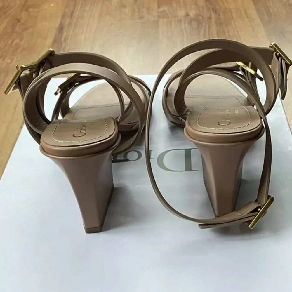 Christian Dior Beige Leather Double D logo Buckle Heel Sandal Shoes Size 37 - Picture 4 of 12